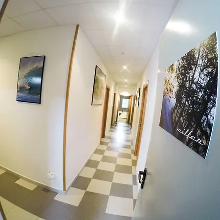 Artsurfcamp - Hotell 2*