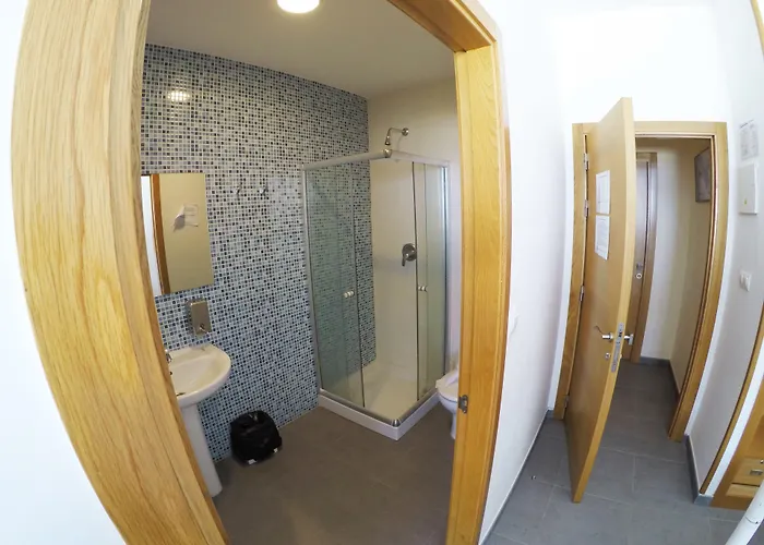 Hotell Artsurfcamp - 2*